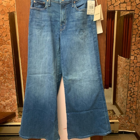 New with tags Women's Blue Jeans - Picture 6 of 8